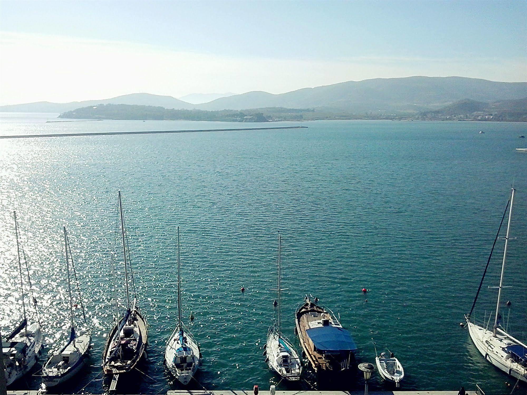 κυψέλη 3* Βόλος